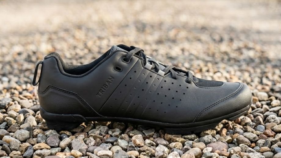 beste gravelschoenen 2026 budget Triban GRVL 500 Decathlon vetersluiting SPD review